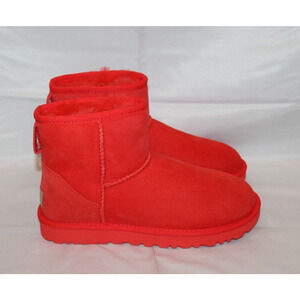 NIB UGG‎ Women's Classic Suede Shearling Lined Mini Boots Cherry Red